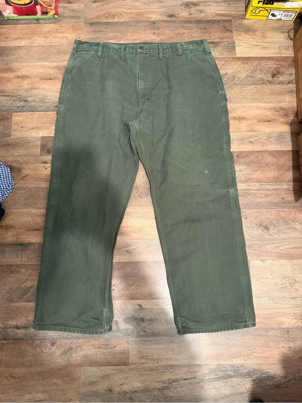 Vintage Carhartt B11 MOS Dungaree Fit Carpenter Pants 44x32 Made USA Comp